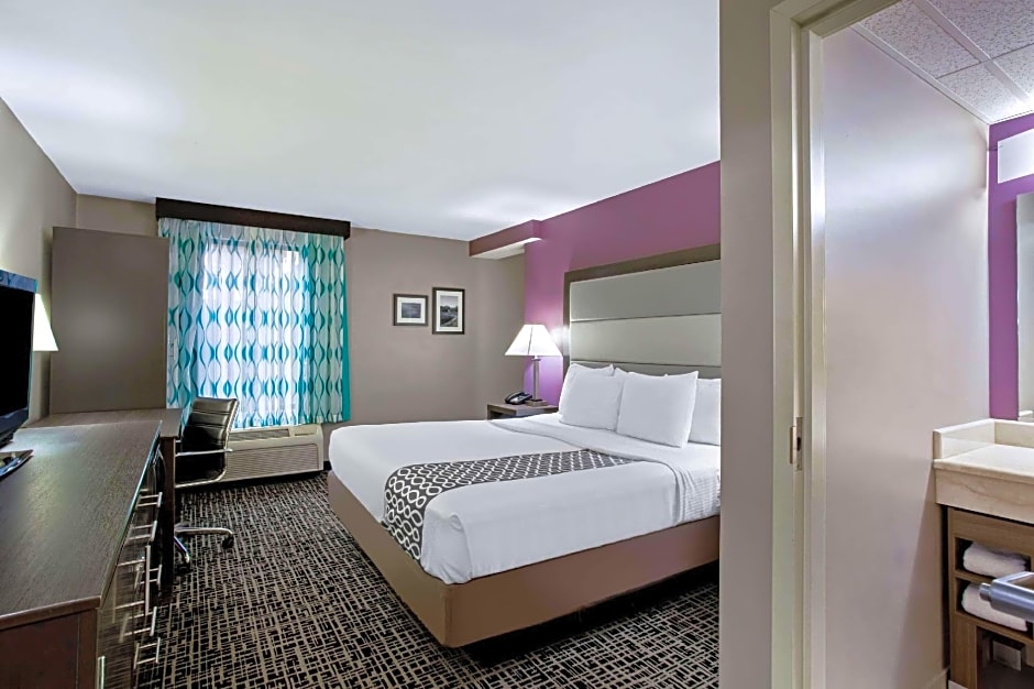 La Quinta Inn & Suites by Wyndham Radford
