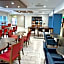 Holiday Inn Express & Suites Tracy By IHG