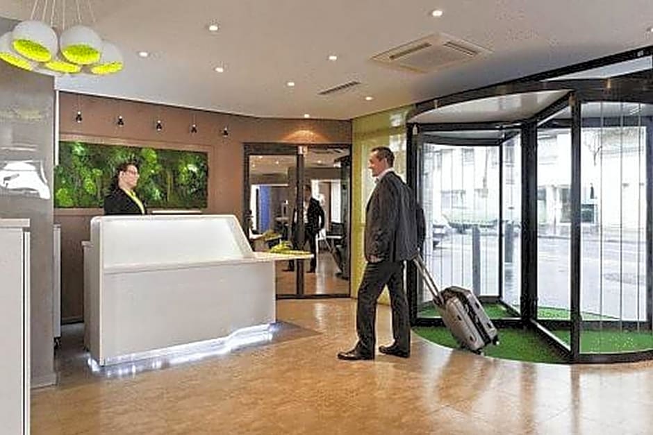 Ibis Styles Paris Tolbiac Bibliotheque