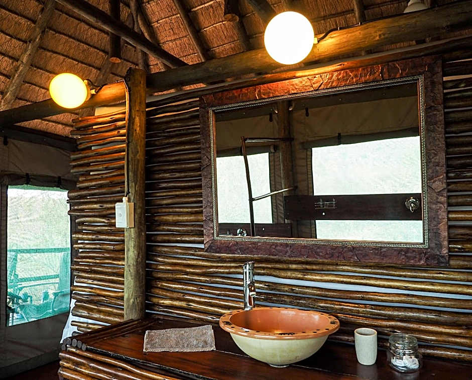 Muweti Bush Lodge