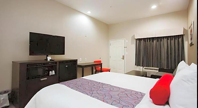 Americas Best Value Inn and Suites IAH Airport North