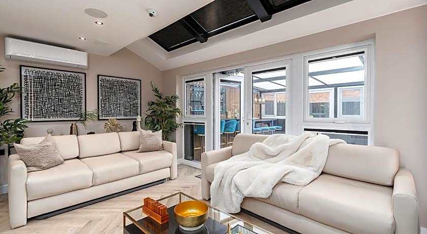 Riverside Villas