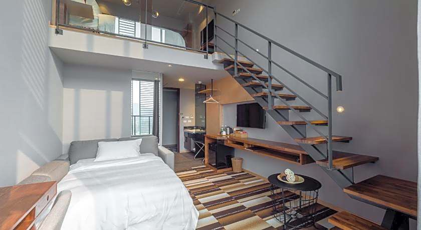 Watermark Hotel - Kaohsiung Main Station