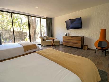 Deluxe Double Room with Two Double Beds