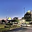 Days Inn by Wyndham West Yarmouth/Hyannis Cape Cod Area