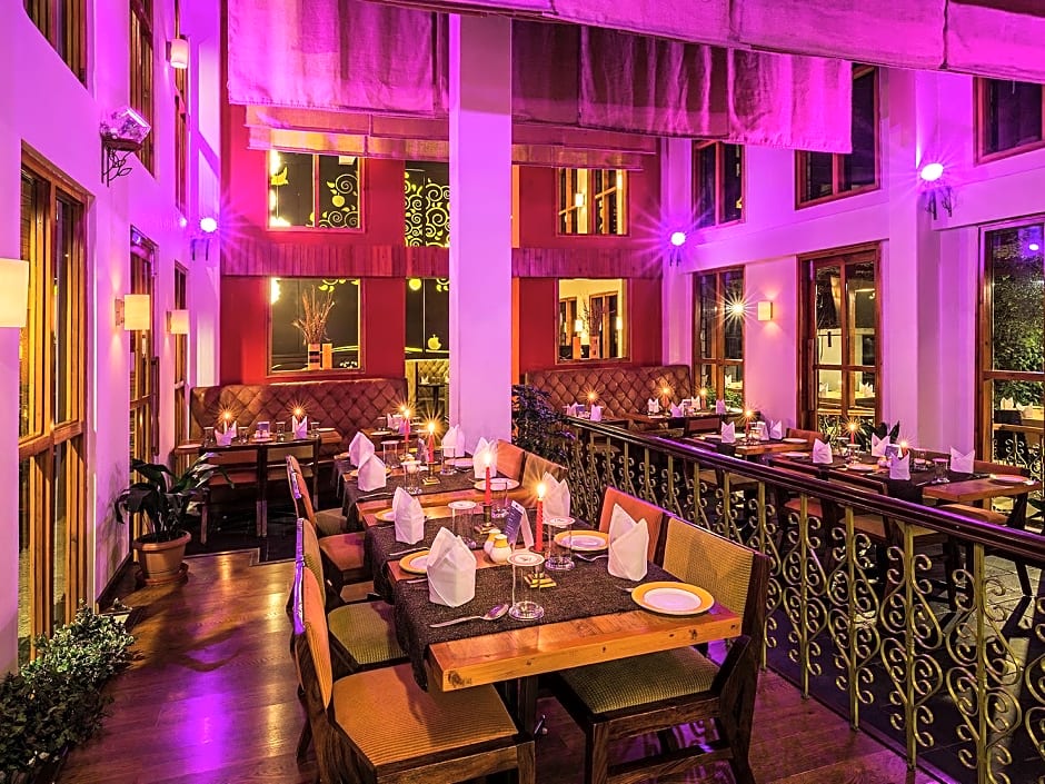 Honeymoon Inn - Manali