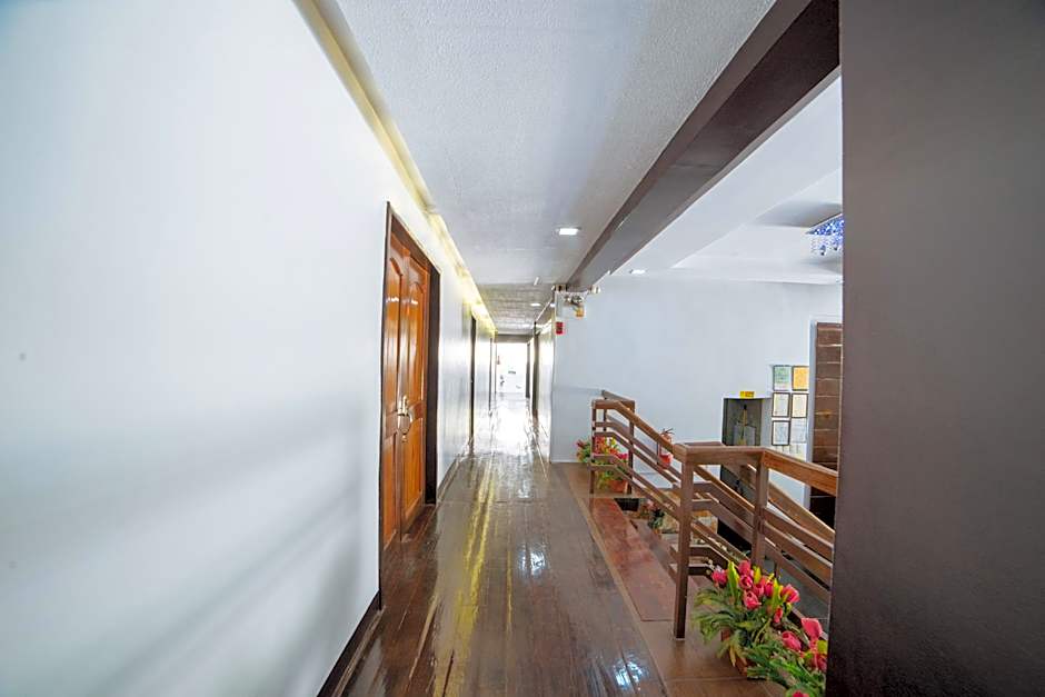 RedDoorz near San Juanico Bridge