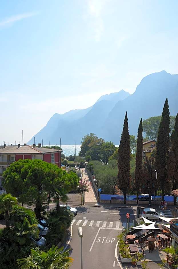 Hotel Gardesana
