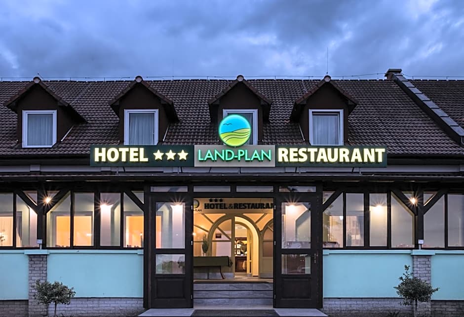 Land-Plan Hotel
