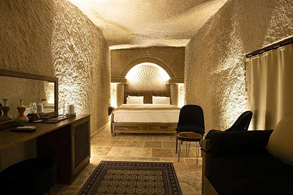 Medusa Cave Hotel