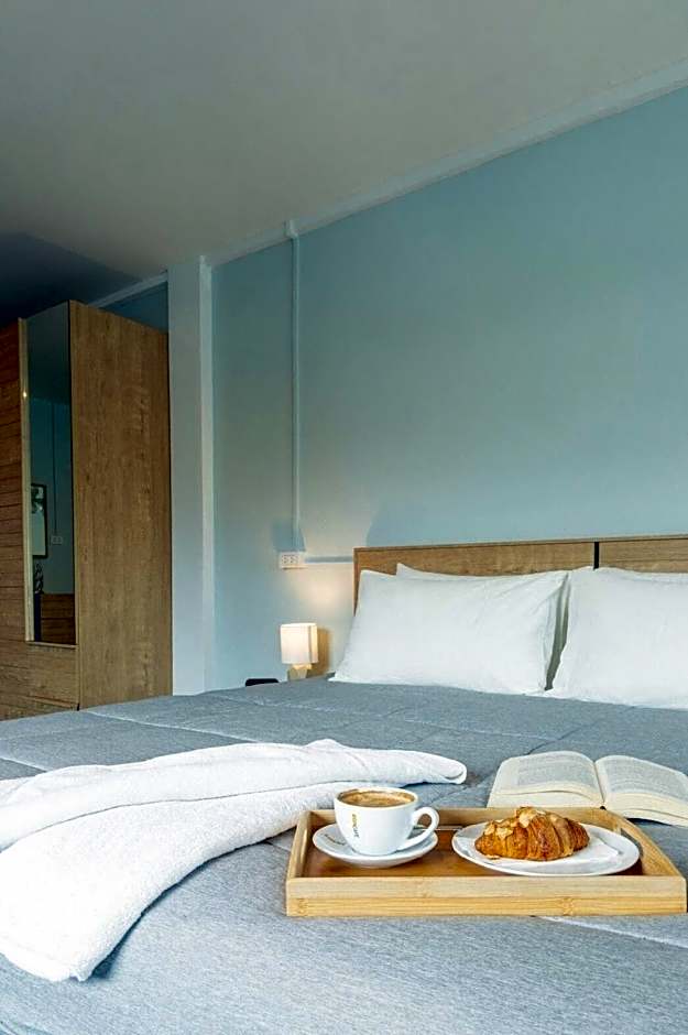 The BEACH CHA AM Suites