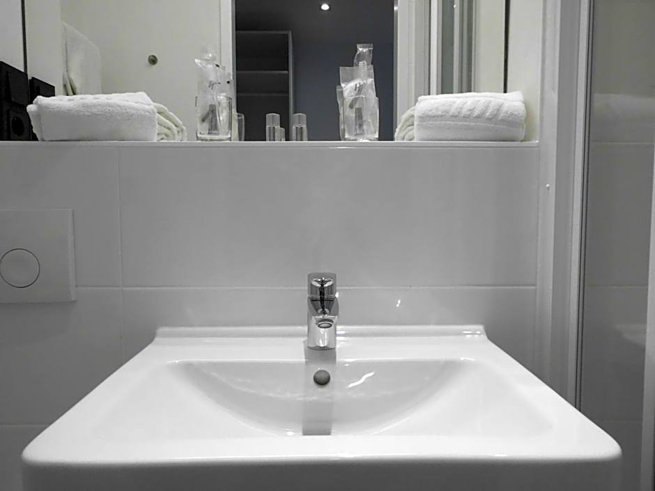 ARRIVEL Hotel Kirchheim - bisher Novitel