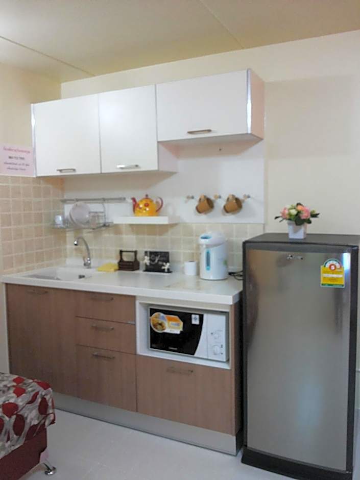 Photo 1 of 11 of Family Suite