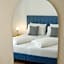 ELECTRIC Rooms & Suites
