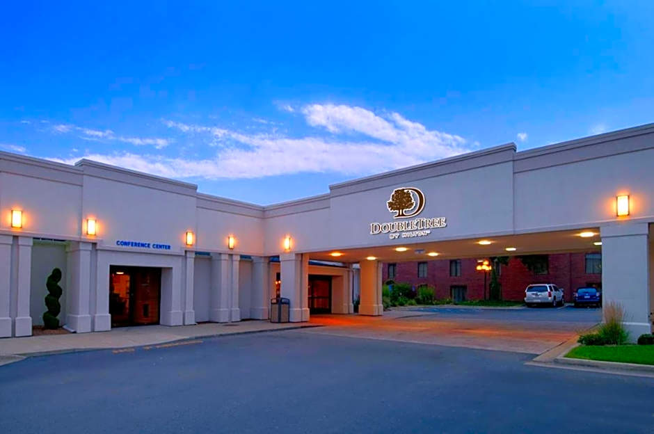 DoubleTree By Hilton Hotel Grand Rapids Airport