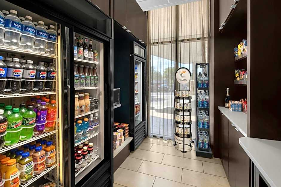 Courtyard by Marriott San Antonio Six Flags at The RIM