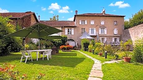CHEZ PIERRE