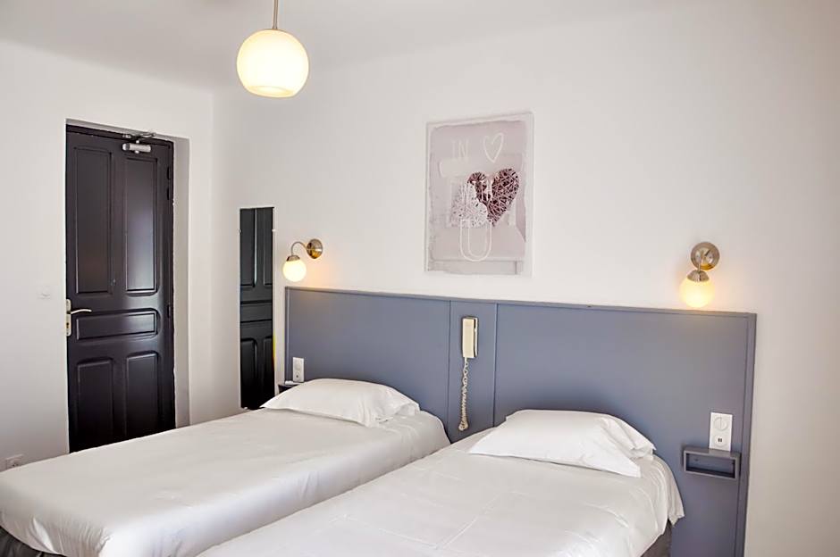 Hôtel les Arbousiers