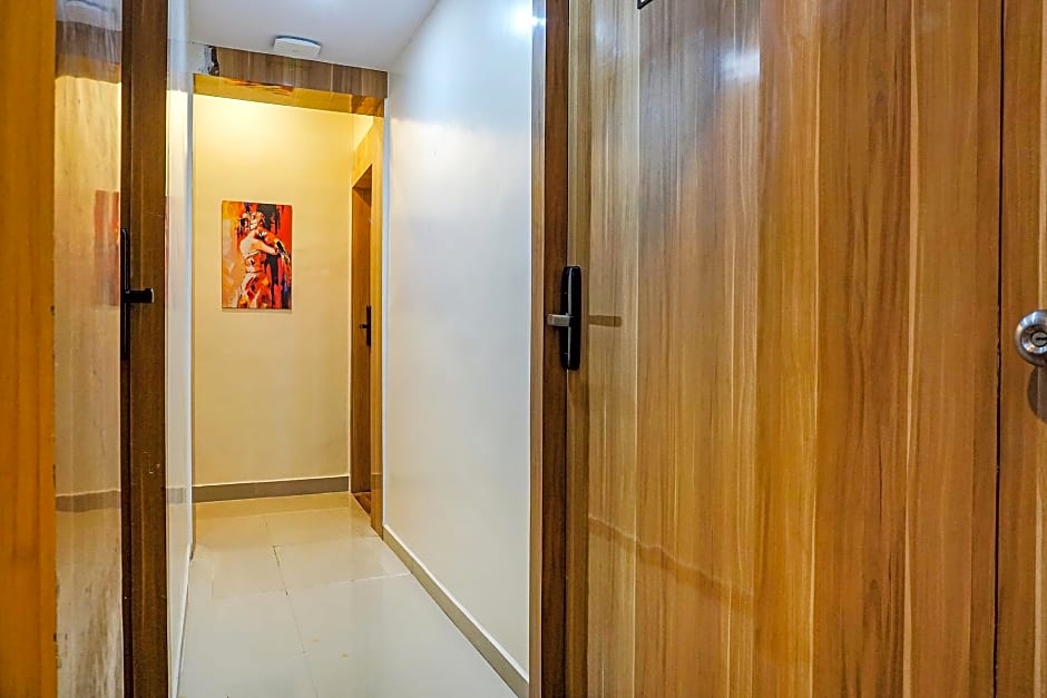 FabHotel Tan Square - Nr. Eon IT Park