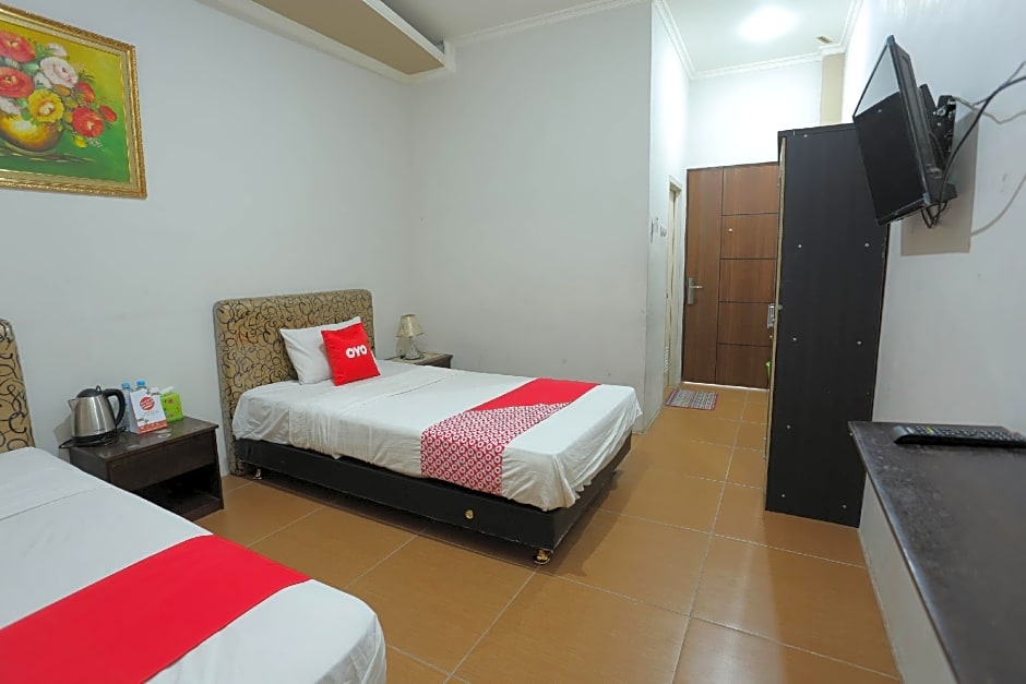 OYO 1864 Tiara Guest House