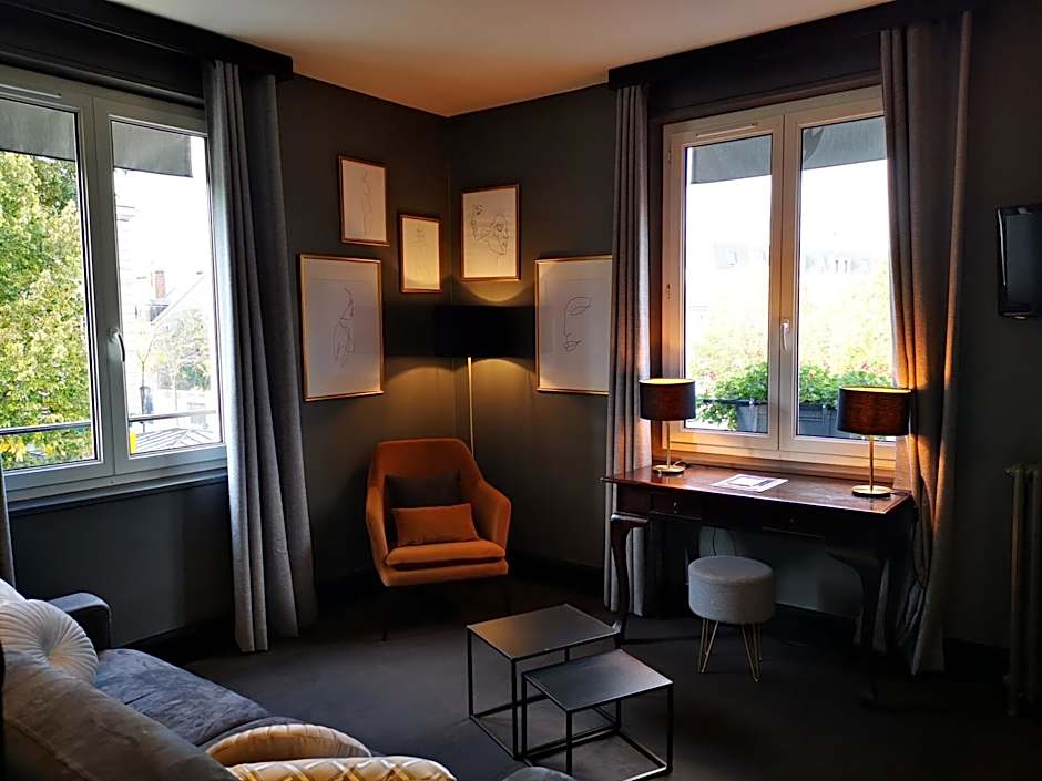 Le Boeuf Couronné - Hôtel & Restaurant Chartres- Logis Hotels
