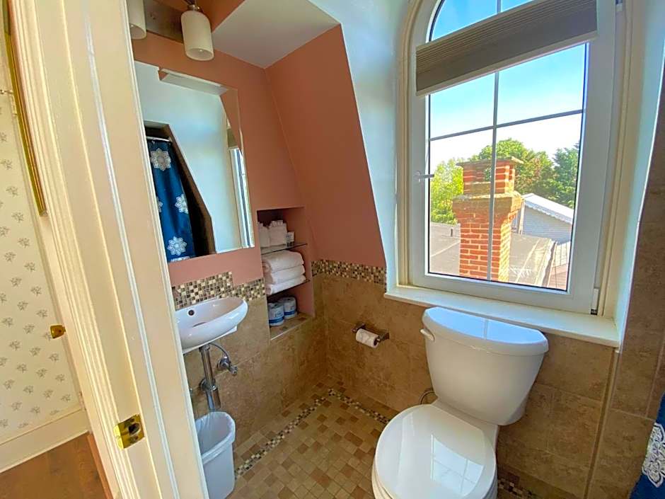 Greystone Manor Bed & Breakfast