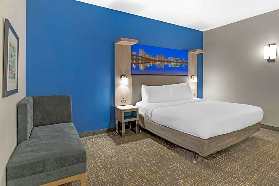 Best Western Plus Glen Allen Inn