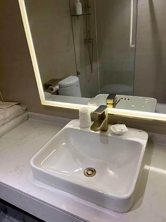 7 Days Premium Hotel Xian North Gate Anyuan Gate Subway Station Branch