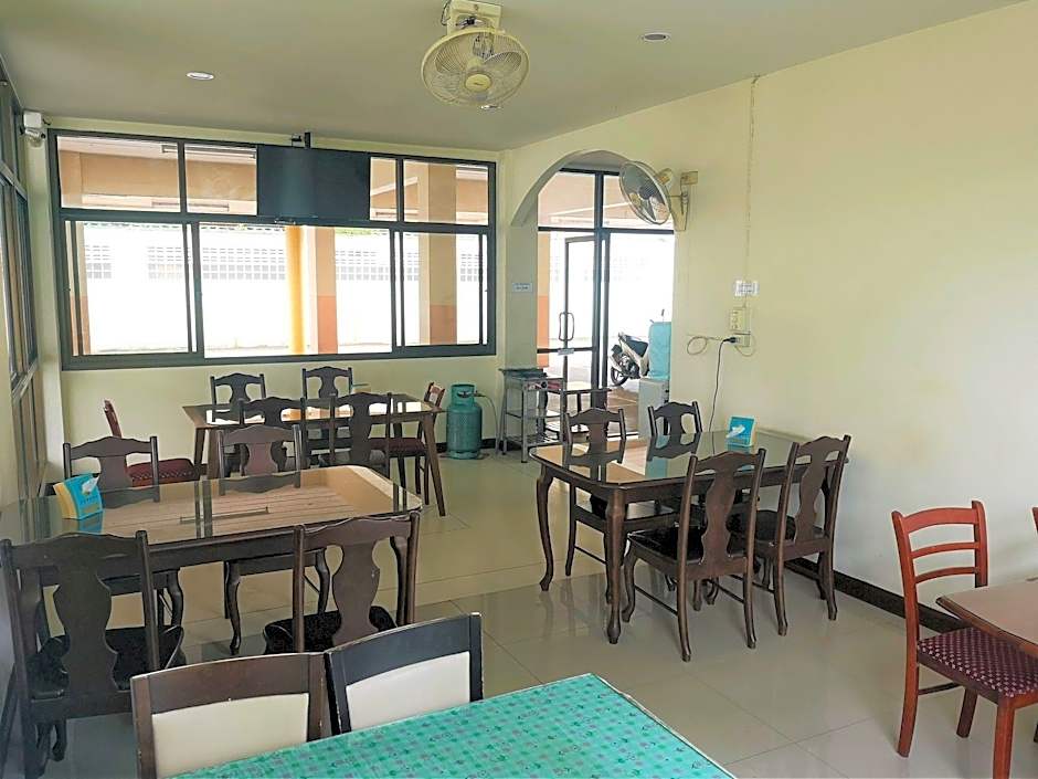 Tonkhoon Hotel