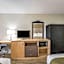 Quality Inn & Suites Hot Springs-Lake Hamilton