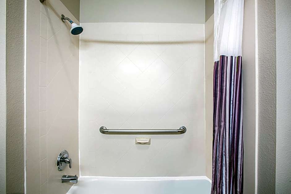 La Quinta Inn & Suites by Wyndham Columbus