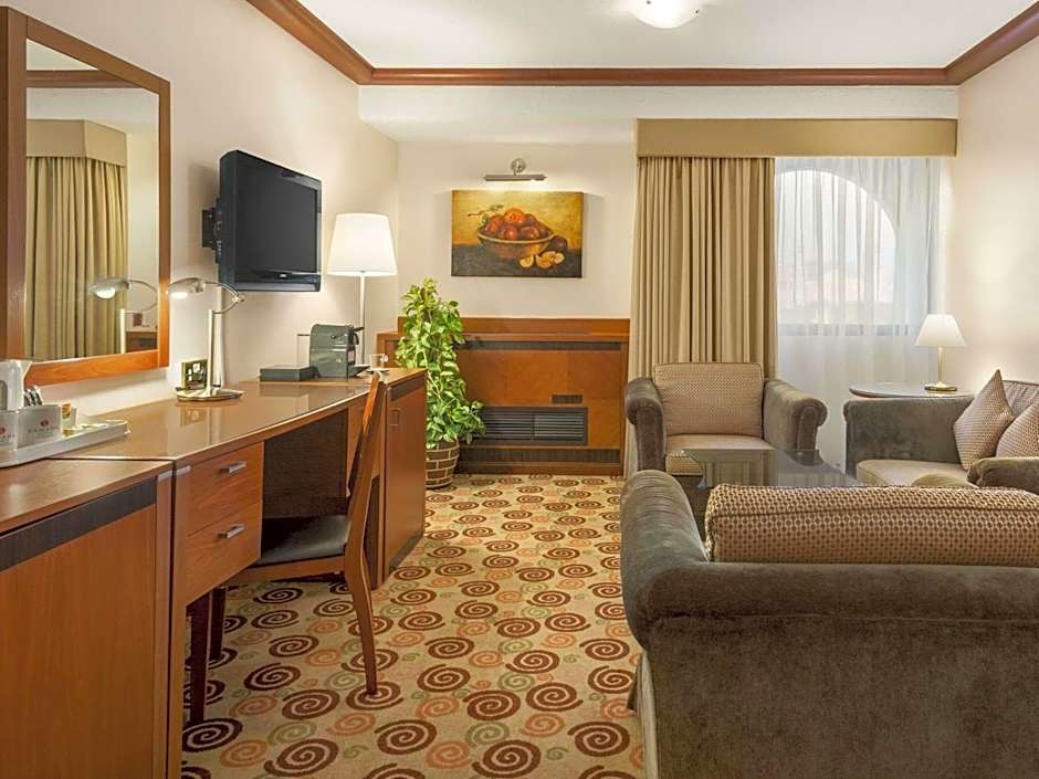 Ramada Hotel Bahrain