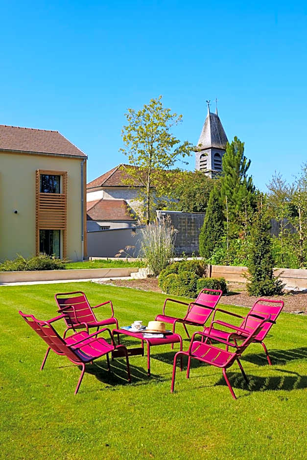 Hôtel Les Herbes Folles