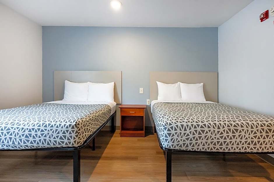 Suburban Studios Huntsville University Area