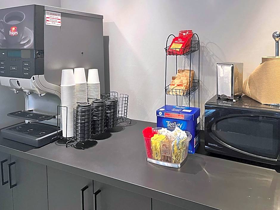 Econo Lodge Quebec Airport