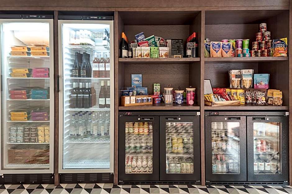 STAYBRIDGE SUITES LONDON-HEATHROW BATH ROAD By IHG