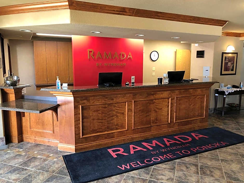 Ramada by Wyndham Ponoka