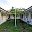 OYO 2371 Islami Family Residence