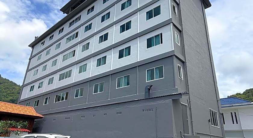 Kata Place Hotel