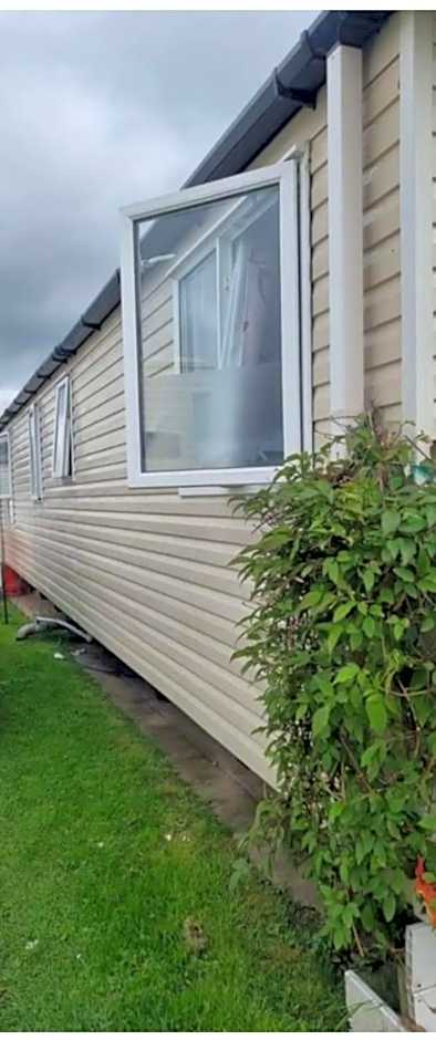 Lido Beach Caravan