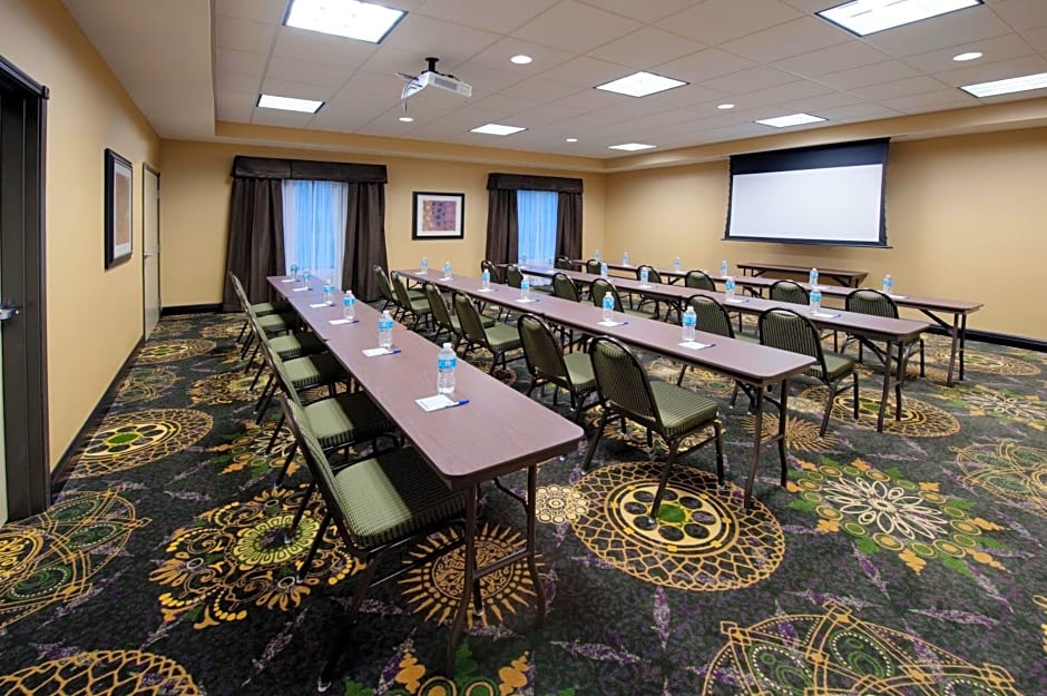 Holiday Inn Express Hotel & Suites Clearfield By IHG