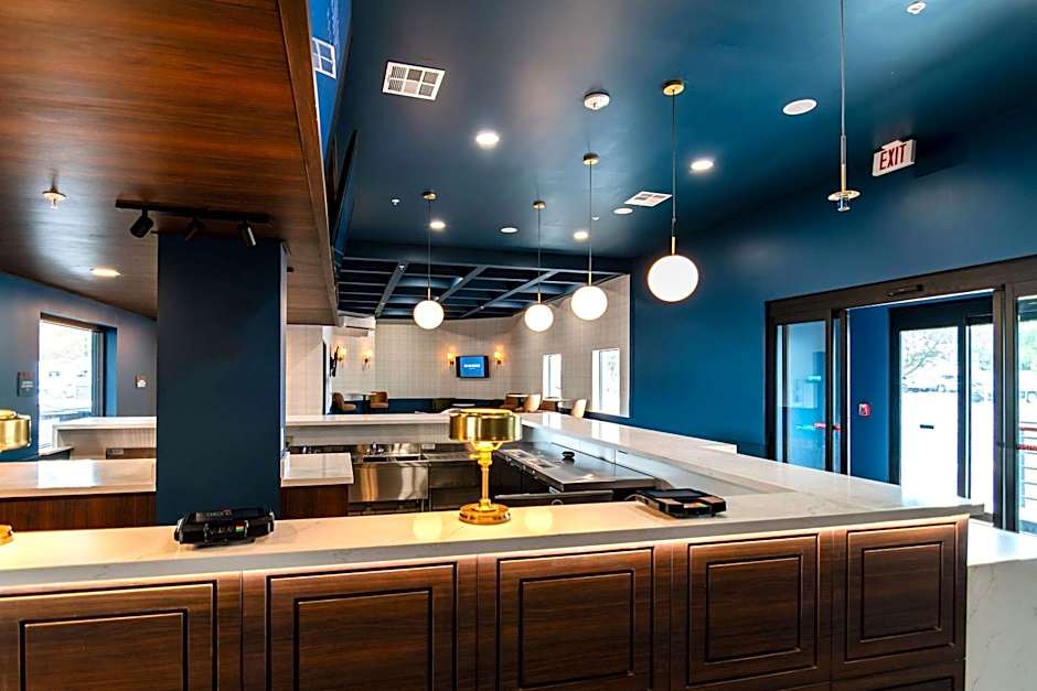 The Ellsworth Hotel, Ascend Hotel Collection