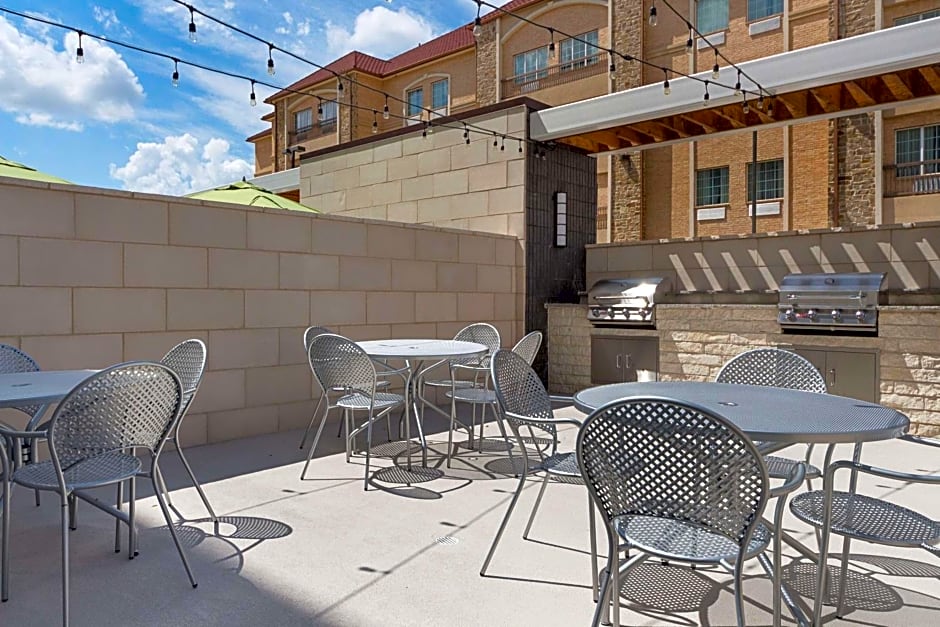 Home2 Suites by Hilton Dallas/Grand Prairie, TX