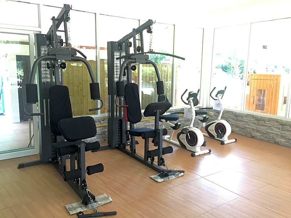 Baan Bangrak Residence