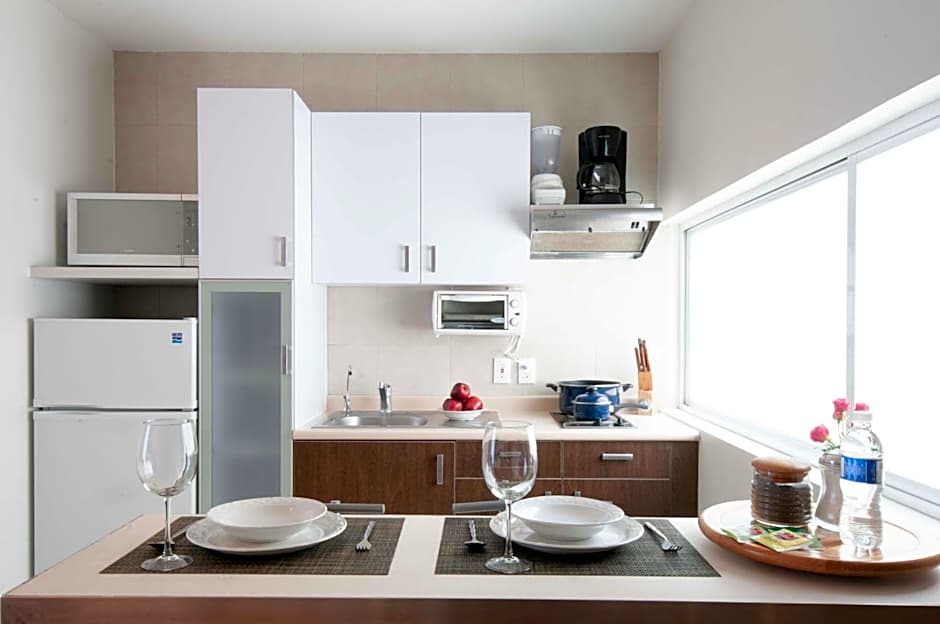 Lombardo Suites