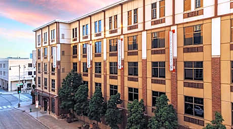 CopperLeaf Boutique Hotel & Spa; BW Premier Collection