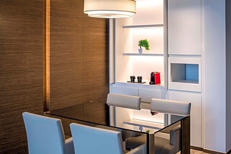 King Two Bedroom Family Suite