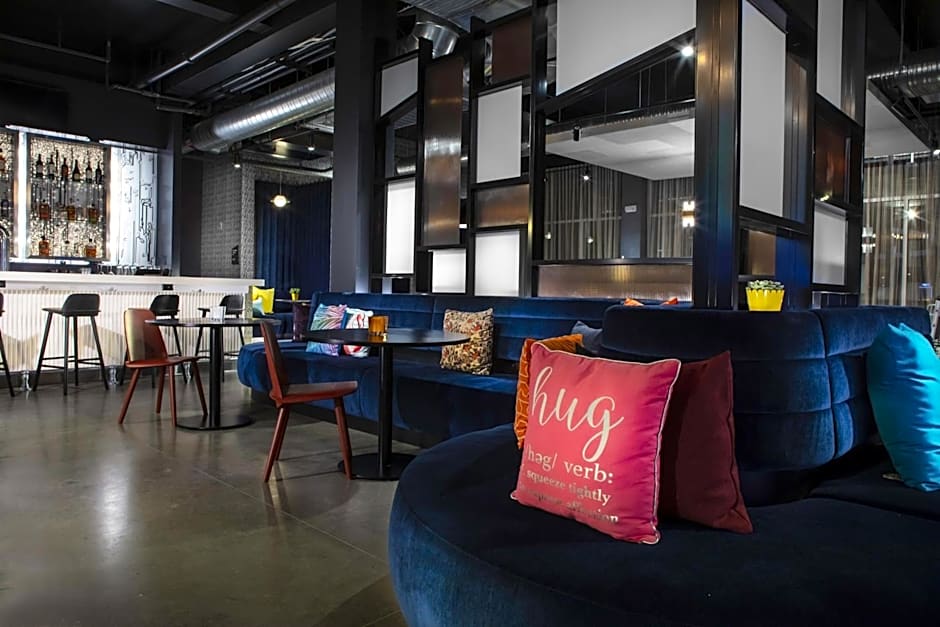 Aloft Glendale at Westgate