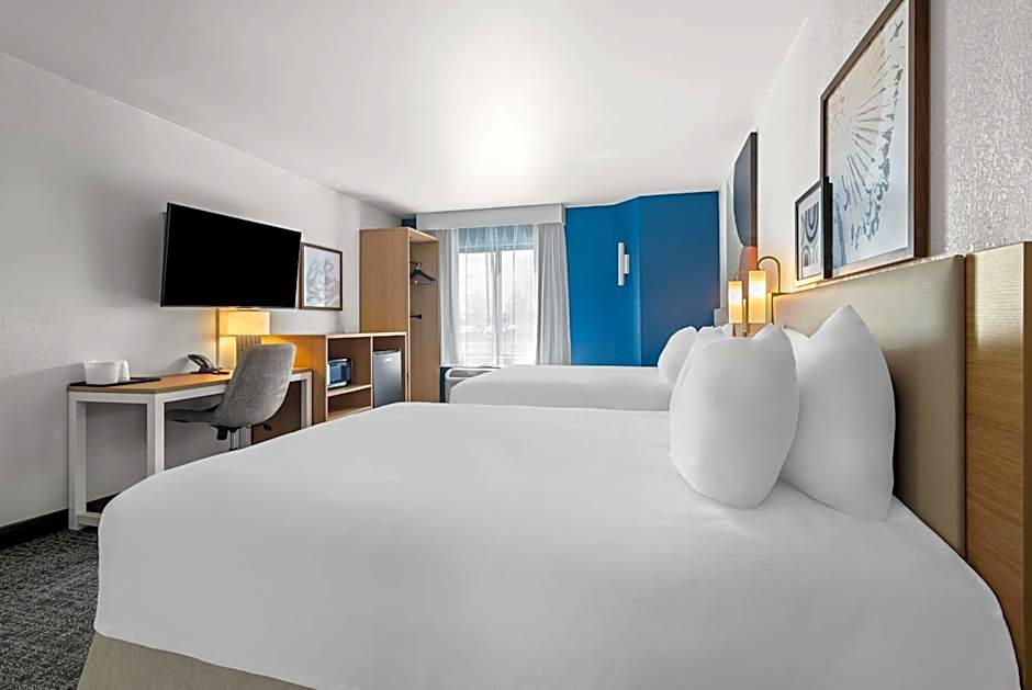 Spark by Hilton Oxford