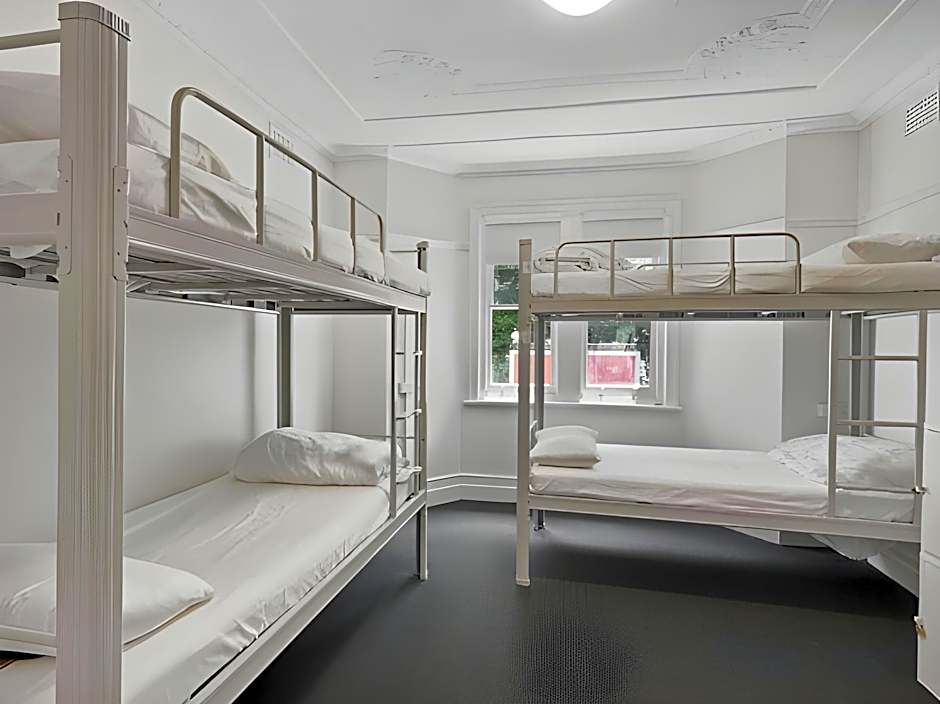 Urban Nomad - Potts Point  (18 - 39 only)